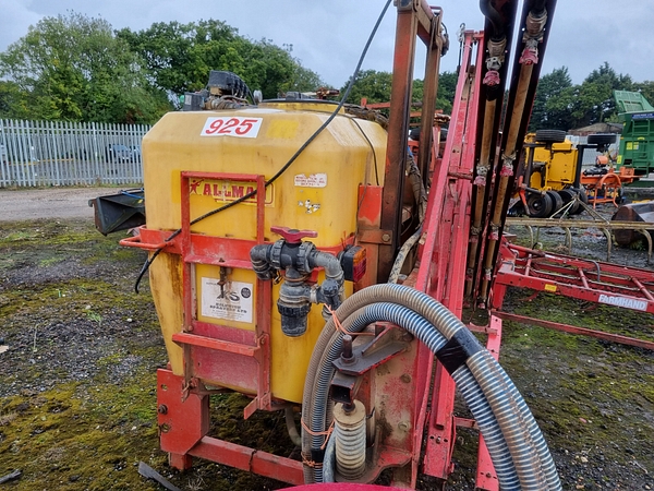 Chris Atkin & Son Ltd - Allman 925 Sprayer
